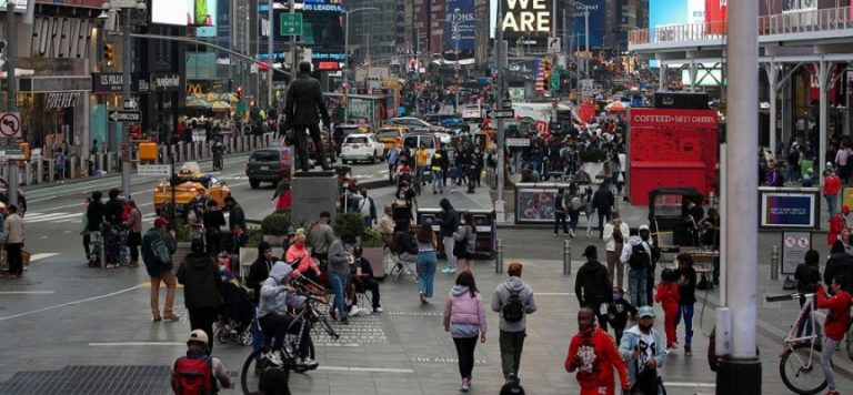 ABD’de koronavirüsten ölenlerin sayısı 600 bini geçti