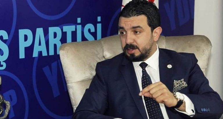 Zaroğlu: Yeni partide müthiş bir kadro olacak