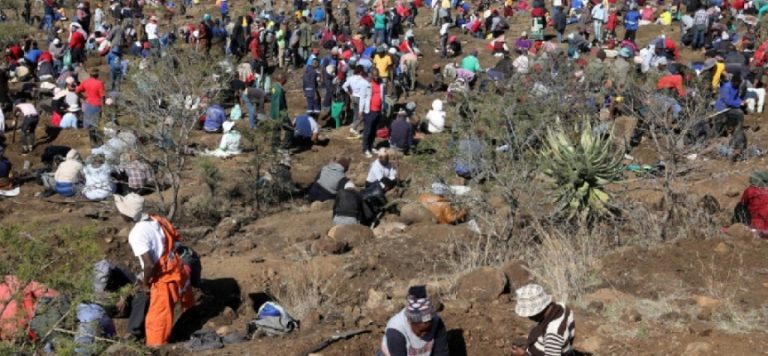 Güney Afrika’da keşfedilen taşlar ‘kuvars kristalleri’ çıktı