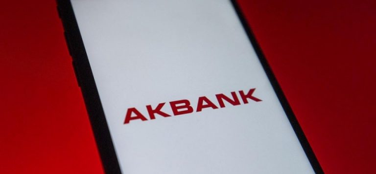 Akbank’tan hizmet kesintileri ile ilgili açıklama