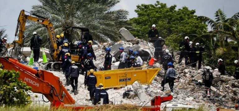 Miami’de çöken binada hayatını kaybedenlerin sayısı 46’ya çıktı