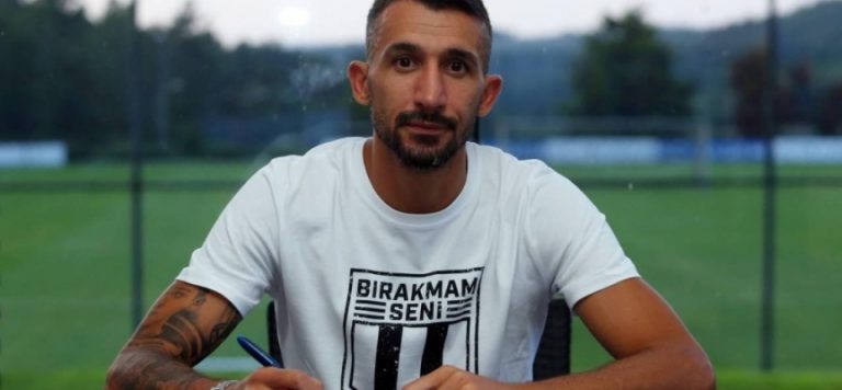 Mehmet Topal Beşiktaş’ta