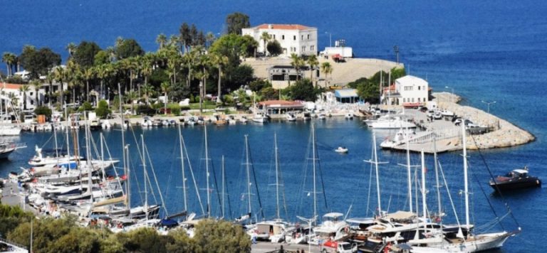 Datça’ya bayramda nüfusunun 4 katı turist