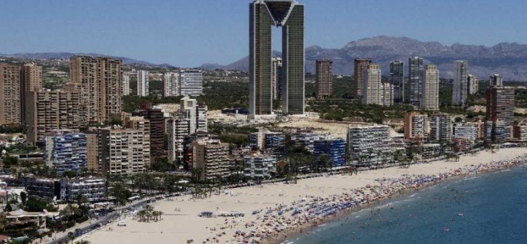AB’nin en yüksek binası sonunda tamamlandı
