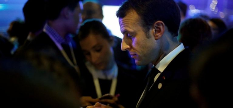 Macron casus yazılıma karşı cep telefonunu ve numarasını değiştirdi