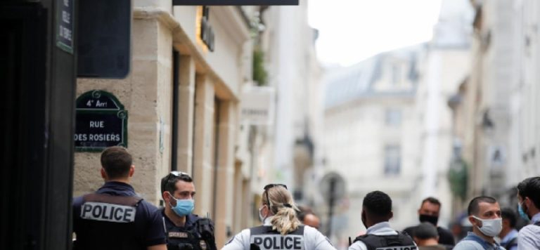 Paris’te kuyumcu soygunu: 2 milyon euroluk mücevher çalındı