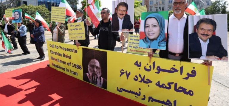 İran’ın yeni Cumhurbaşkanı Reisi, Brüksel’de protesto edildi