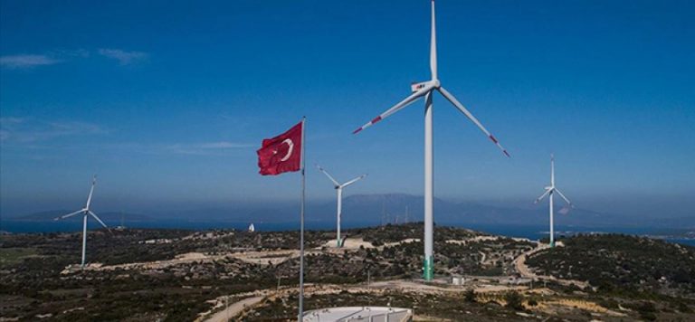 Türkiye’nin rüzgar enerjisi kurulu gücü 10 bin megavatı aştı