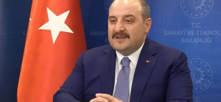 Bakan Varank: Üreterek büyümeye devam edeceğiz