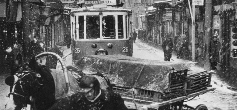 Ara Güler’in İstanbul fotoğrafları Galata Kulesi’nde sergilenecek