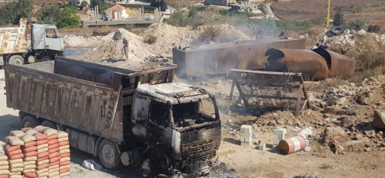 Lübnan ordusu: Patlama yakıt deposunda meydana geldi