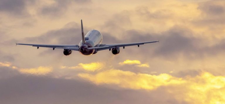 Fly Dubai havayolu şirketi Kabil’e uçuşları askıya aldı