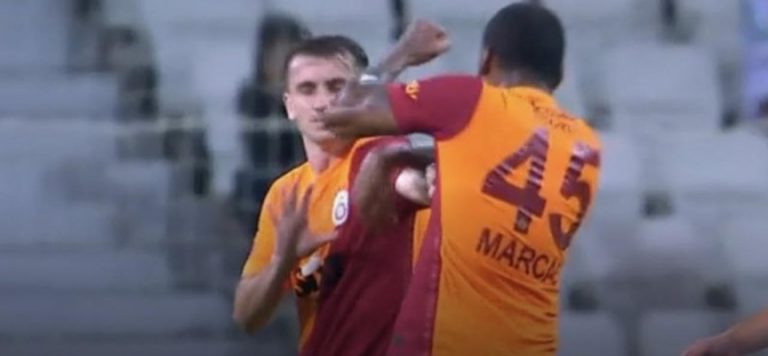 Marcao takım arkadaşı Kerem Aktürkoğlu’nu yumrukladı
