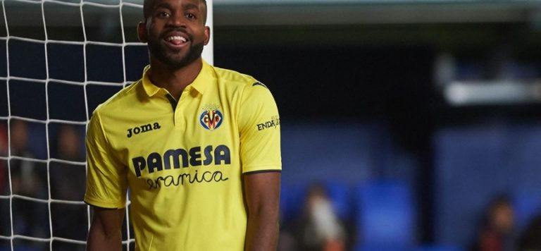Fenerbahçe’de santrfor arayışları sürüyor