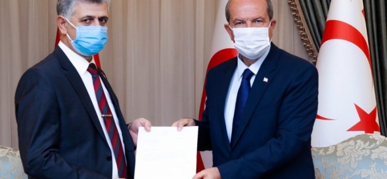 Cumhurbaşkanı Tatar,  Köseoğlu’nu Kamu Hizmeti Komisyonu Başkanı olarak atadı