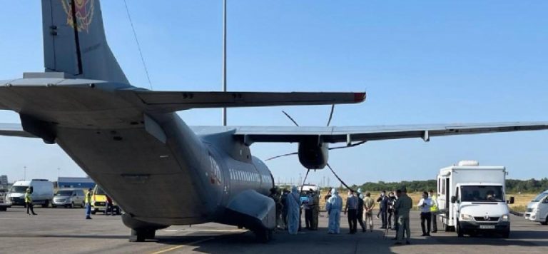 Kazakistan Afganistan’dan vatandaşlarını tahliye etti