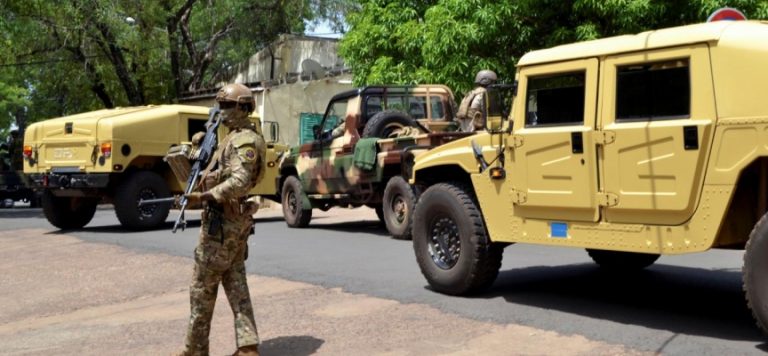 Mali’de terör saldırısı: 11 asker öldü