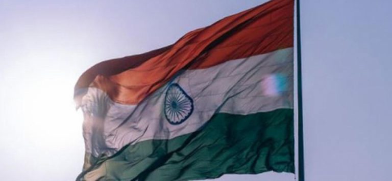 Hindistan Afganistan’daki vatandaşlarını tahliye ediyor