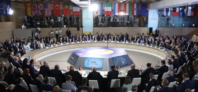 Kırım Platformu Zirvesi’nde Ukrayna’ya destek mesajı