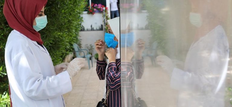 Filistin’de koronavirüs: 3. doz aşı kararı