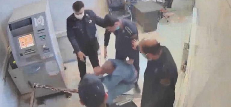 İran’da cezaevinde şiddet