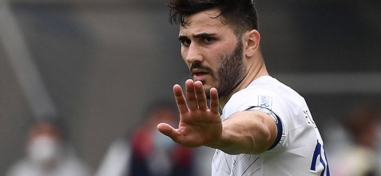 Sead Kolasinac adım adıma Fenerbahçe’ye
