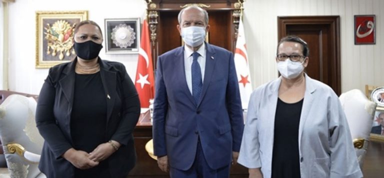 Cumhurbaşkanı Tatar Lefke Yardım ve Halk Derneği yetkililerini kabul etti