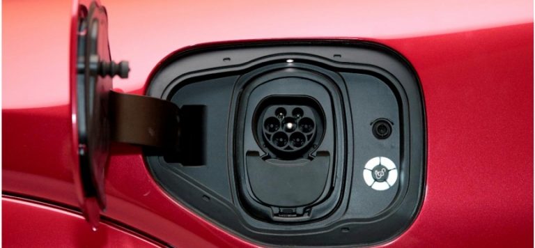 Almanya’da beklenti: Trafiğe yeni çıkacak araçların yüzde 80’inin elektrikli olması