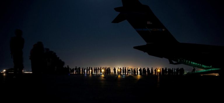 WSJ, Blackwater’ın kişi başı 6 bin 500 dolarlık Afganistan tahliyesini yazdı