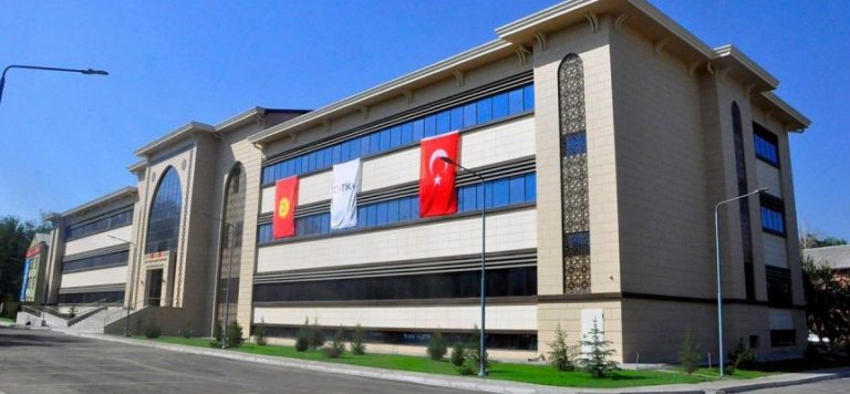 Türkiye’nin kurduğu Kırgız-Türk Dostluk Hastanesi hasta kabulüne başladı