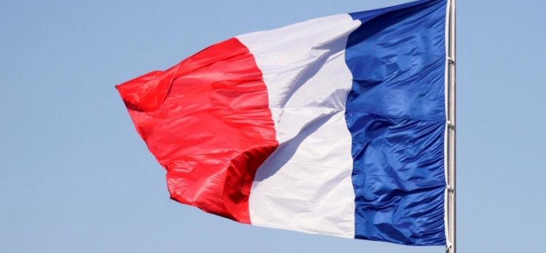 Fransa, Kabil Büyükelçisini çekiyor