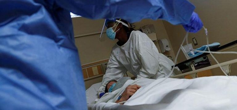 ABD’de COVID-19 uyarısı: 98 bin kişi daha ölebilir