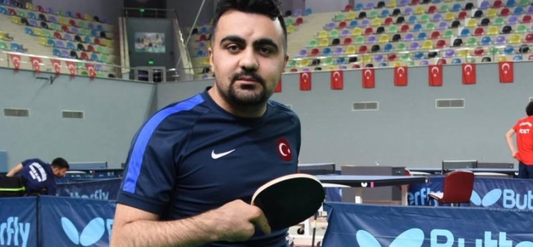 Nesim Turan’dan bronz madalya