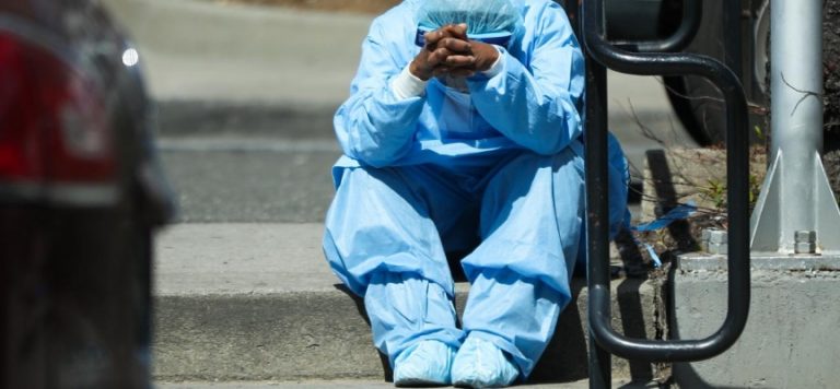 ABD’nin 14 eyaletinde koronavirüs ölümlerinde yarı yarıya artış