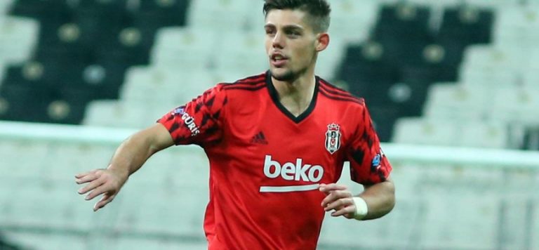 Beşiktaş’ta gündem stoper transferi