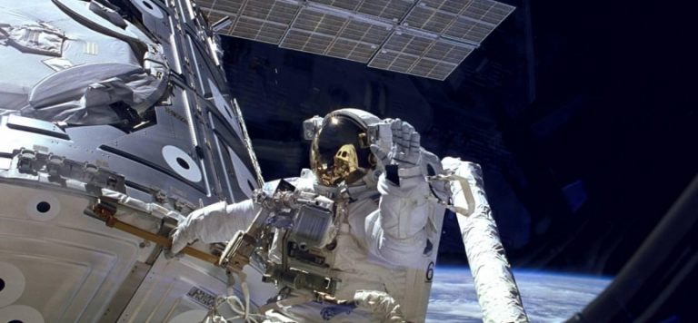 Uluslararası Uzay İstasyonu’nda çatlaklar tespit edildi