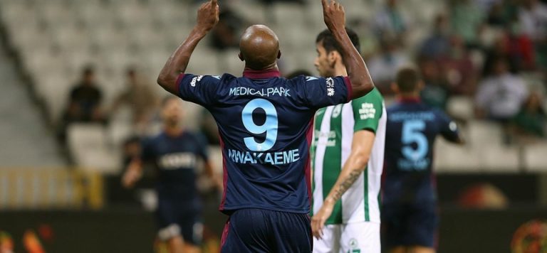 Trabzonspor’u eski oyuncuları sırtladı