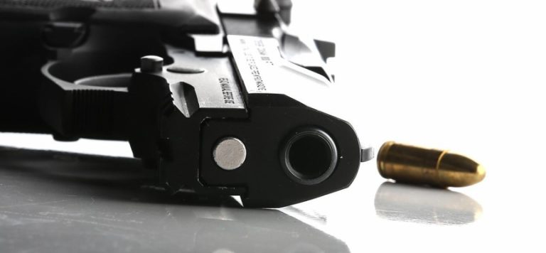 Gana’da İngiliz gazeteci silahlı soygunda hayatını kaybetti