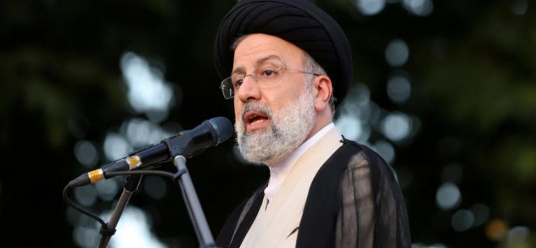 İran Cumhurbaşkanı Reisi’den “komşu diplomasisi” mesajı