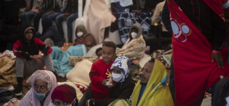 Güney Sudan’dan ülkede yasal izni olmadan kalanlara bir hafta süre