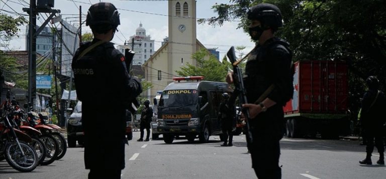 Endonezya’da ayrılıkçı grubun düzenlediği saldırıda 4 asker öldü