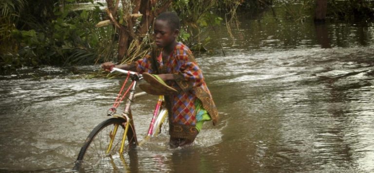 Gana’daki sel felaketinde 12 can kaybı