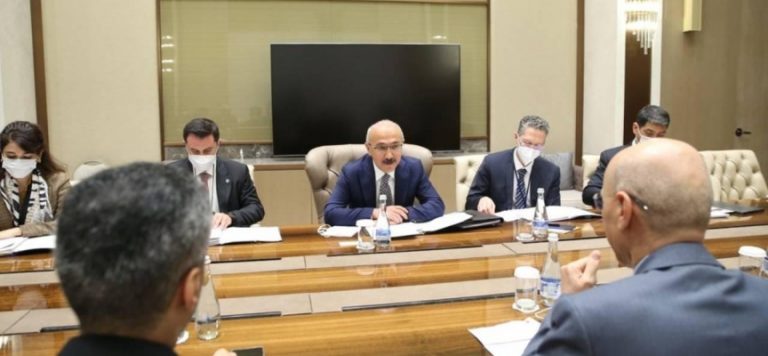 Bakan Elvan, İslam Kalkınma Bankası yönetimiyle görüştü