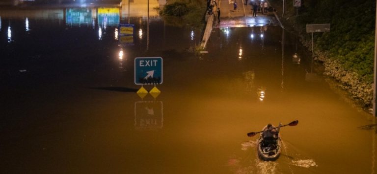 New York Ida Kasırgası’na hazırlıksız yakalandı