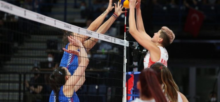 A Milli Kadın Voleybol Takımı Sırbistan’a yenildi