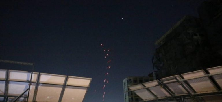 Taliban mensupları havaya ateş açarak kutlama yaptı: Can kaybı artıyor