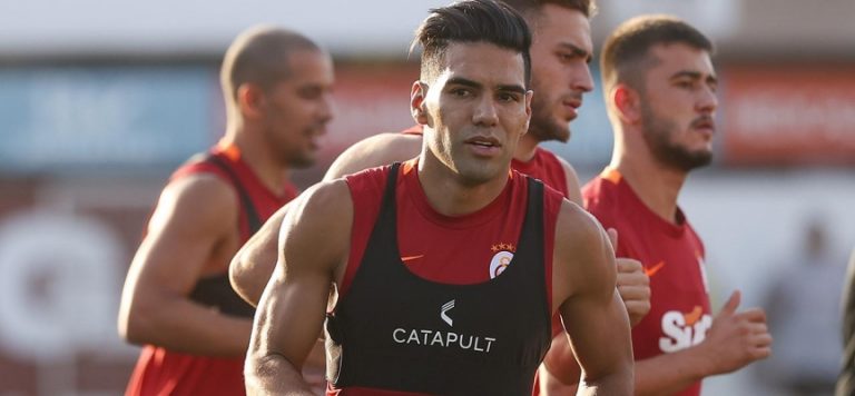 Radamel Falcao: Futbolcular kendi kaderini yönetemiyor