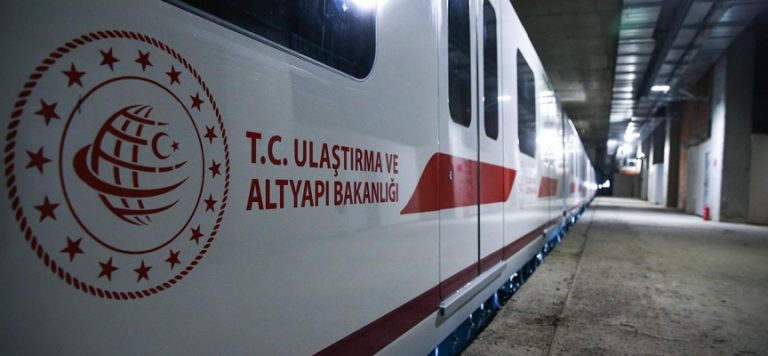 Havalimanı metrosunda testler kasımda başlıyor