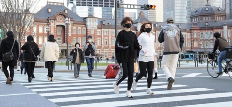 Japonya’da salgına karşı OHAL’in süresi uzatılıyor