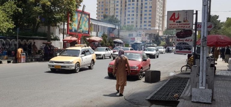 ABD çekilmenin ardından “ilk kez” bir ailenin Afganistan’dan çıkmasına yardım etti